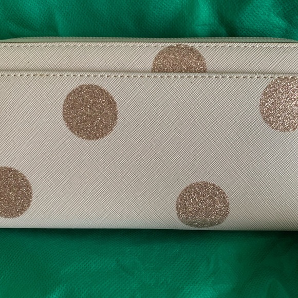 Kate Spade light pink wallet - Picture 4 of 12